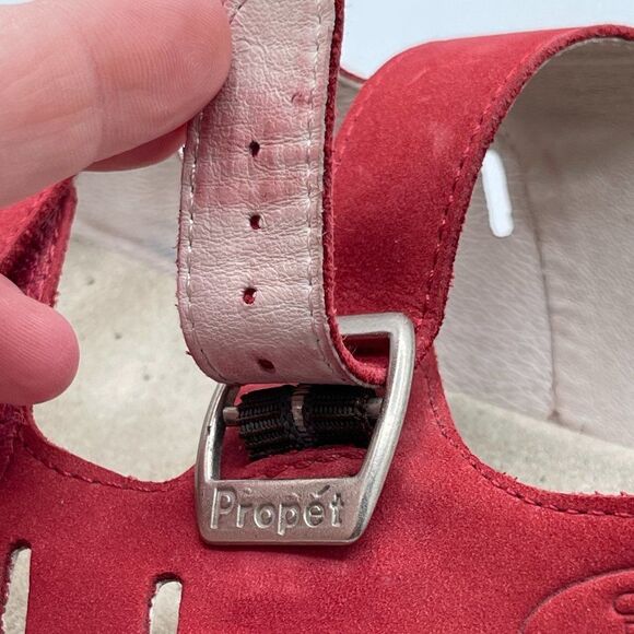 Propet Red BREEZE WALKER 11 - Picture 10 of 11